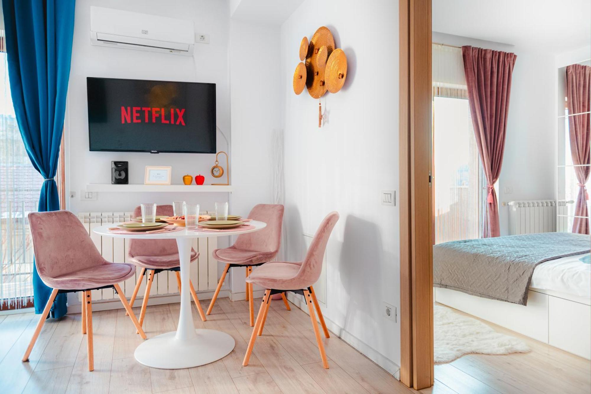 Downtown Apartment Boutique - Blue & Pink Bucureşti Ngoại thất bức ảnh