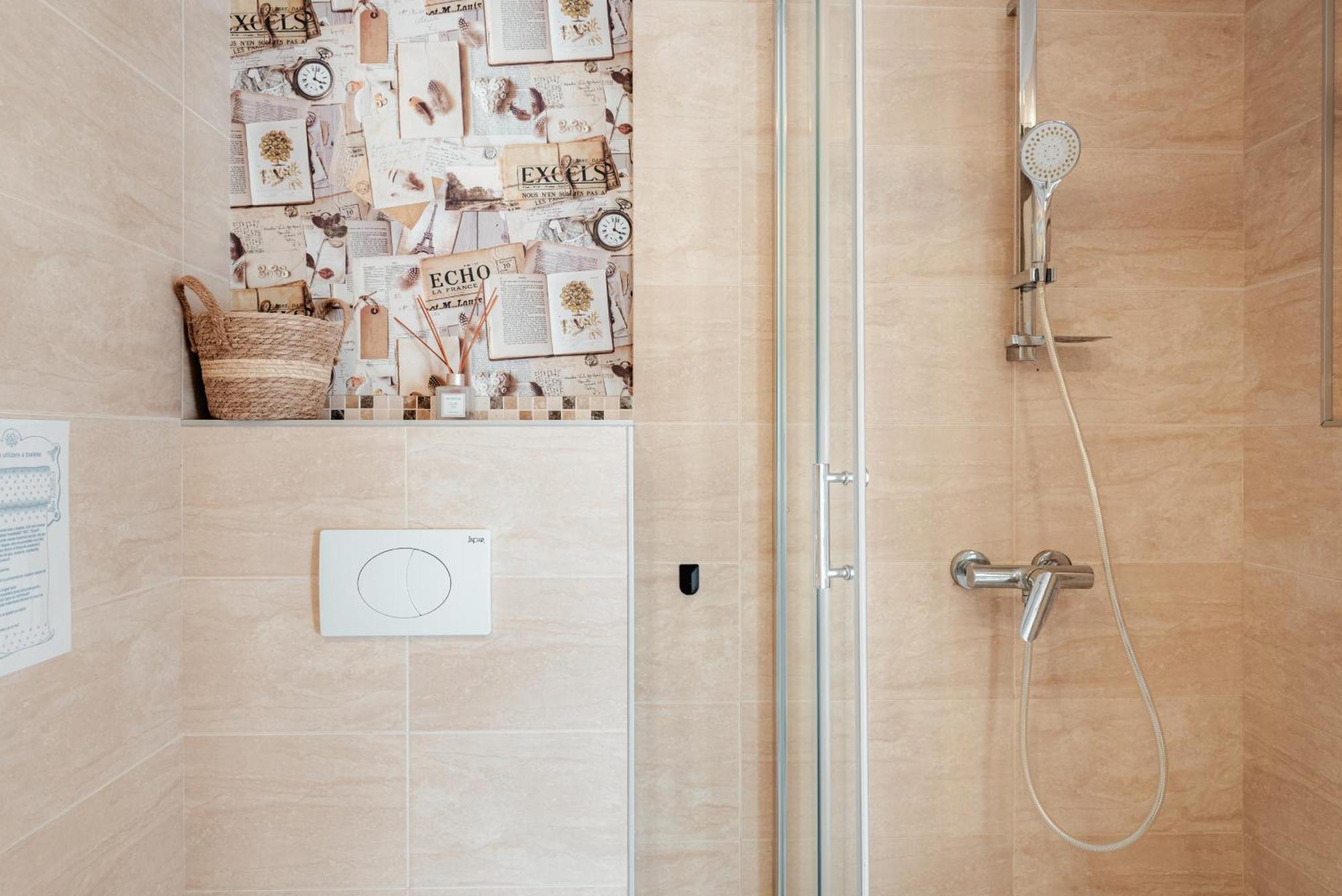 Downtown Apartment Boutique - Blue & Pink Bucureşti Ngoại thất bức ảnh