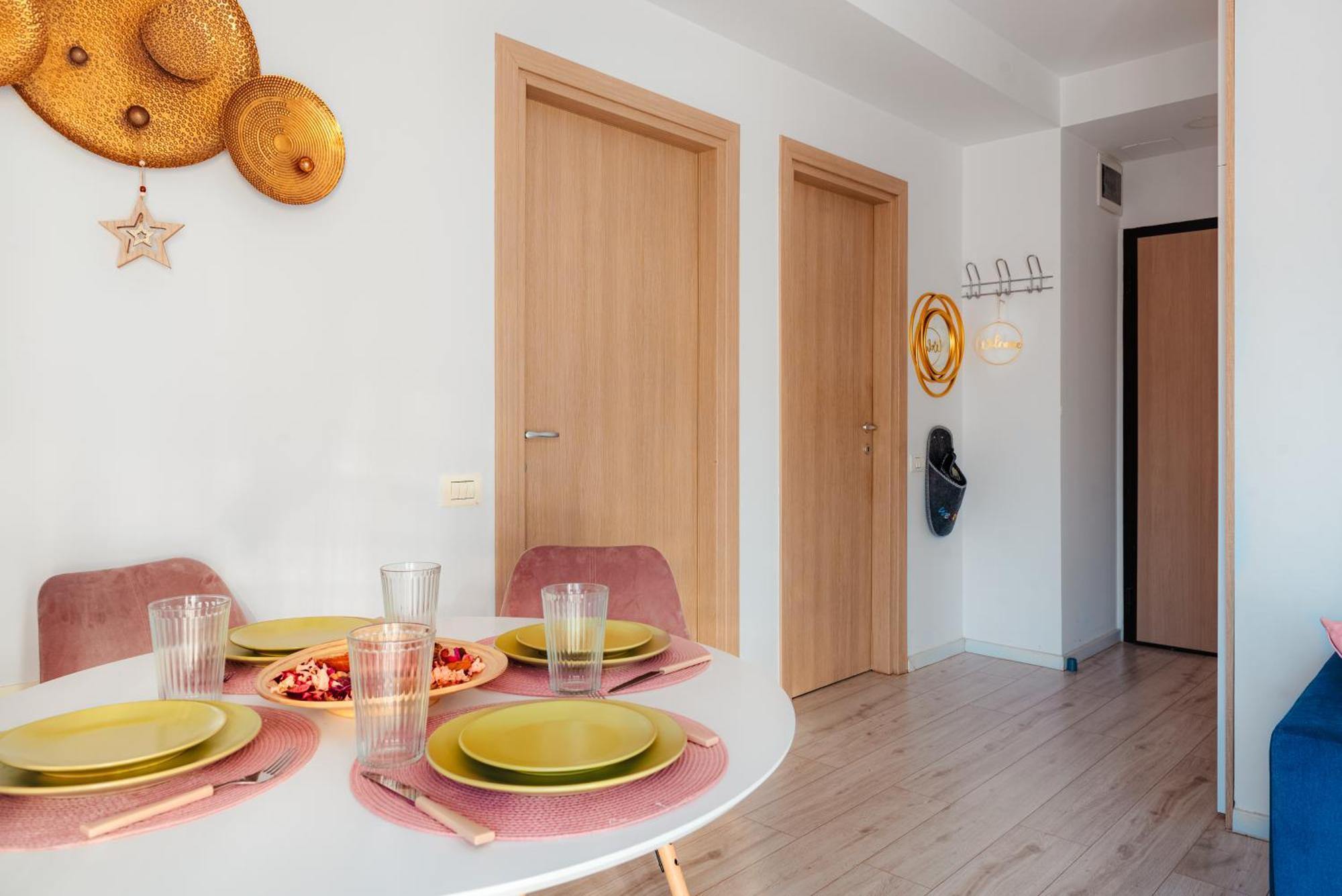Downtown Apartment Boutique - Blue & Pink Bucureşti Ngoại thất bức ảnh