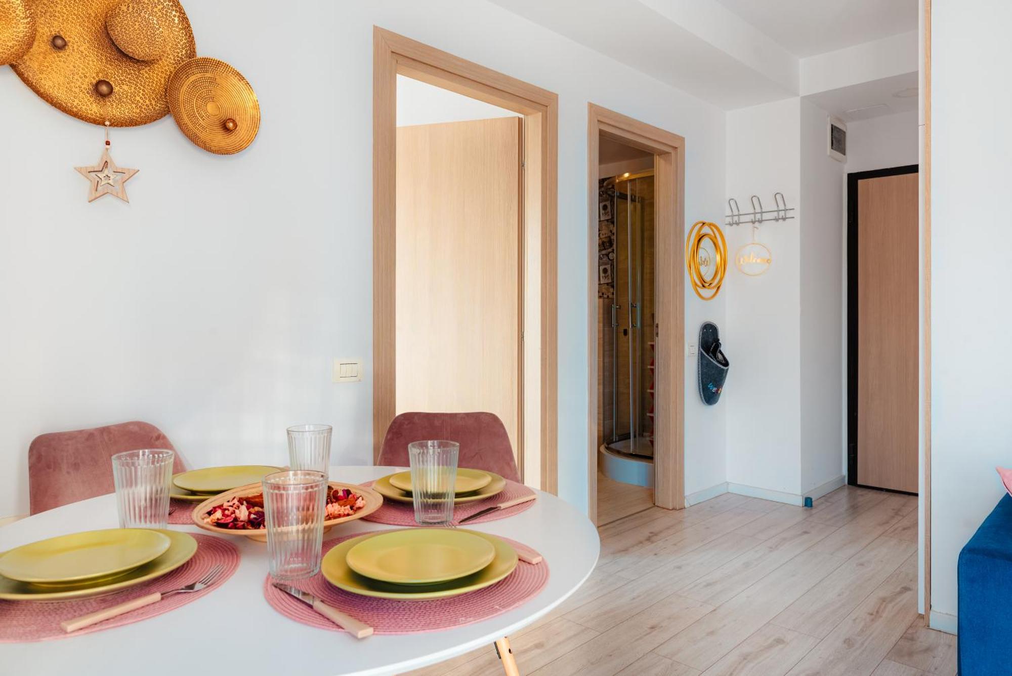 Downtown Apartment Boutique - Blue & Pink Bucureşti Ngoại thất bức ảnh
