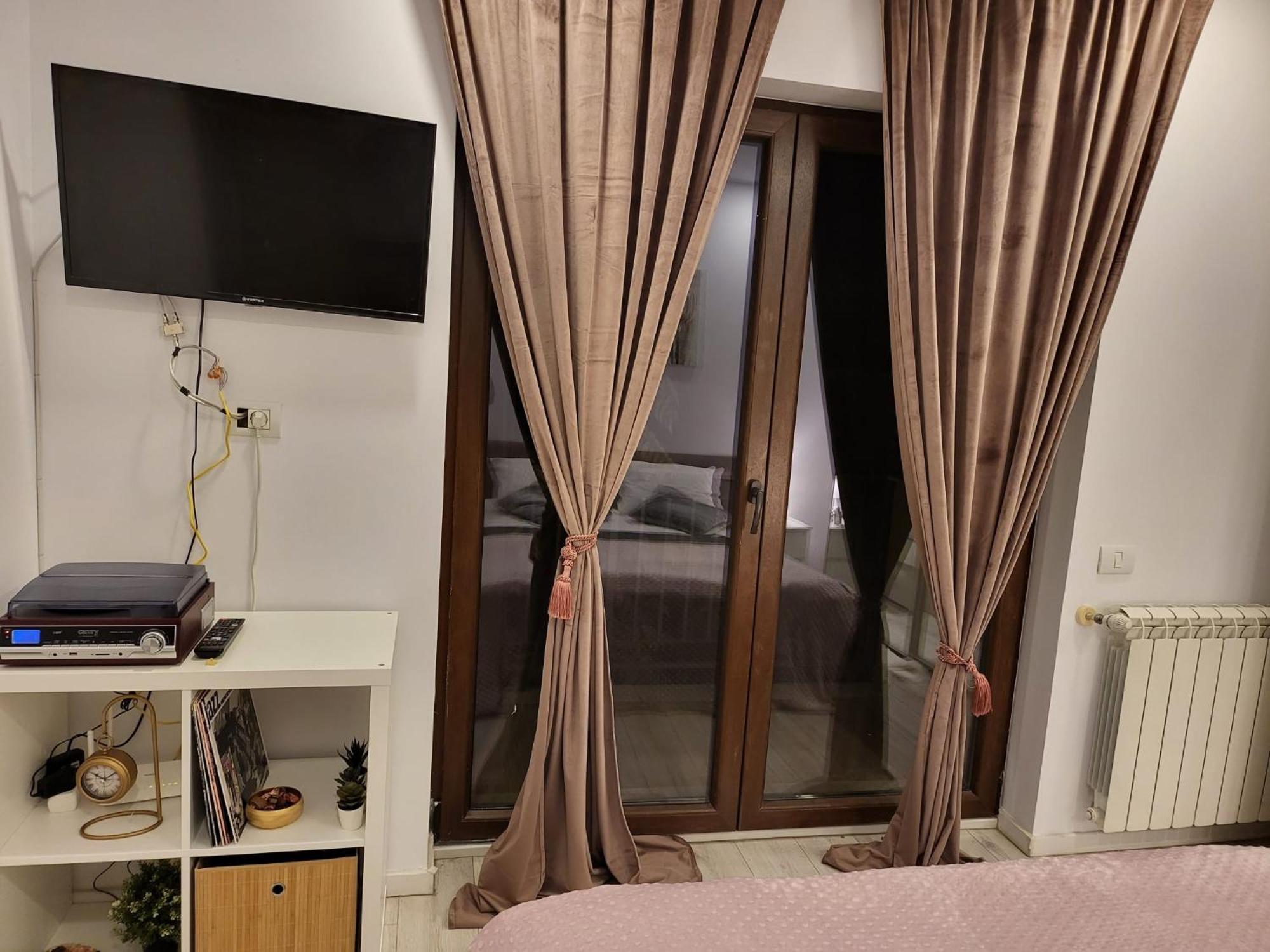 Downtown Apartment Boutique - Blue & Pink Bucureşti Ngoại thất bức ảnh